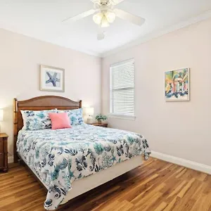Seas The Dream At The Villages Of Crystal Holiday home Destin